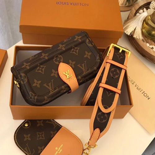 شنطة لويس فيتون Louis Vuitton