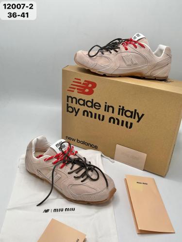 حذاء نيوبالانس X Miu Miu 530