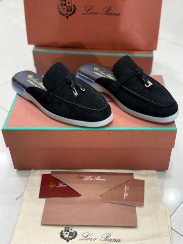 حذاء Loro Piana