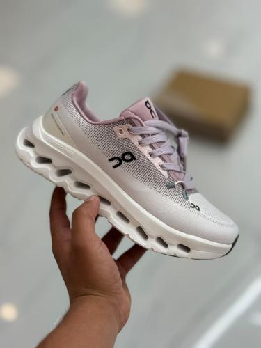 حذاء On Running Cloudrock