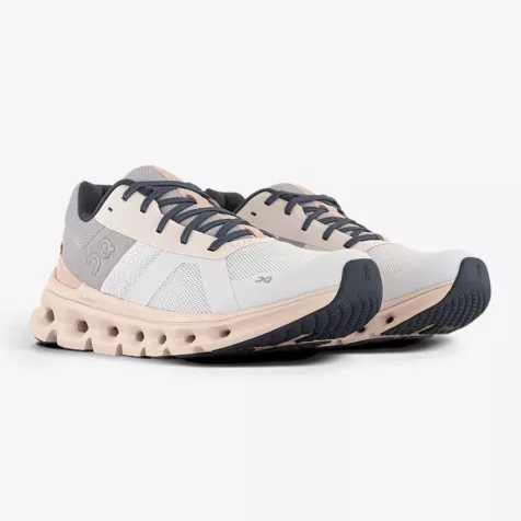 حذاء ON Cloudrunner