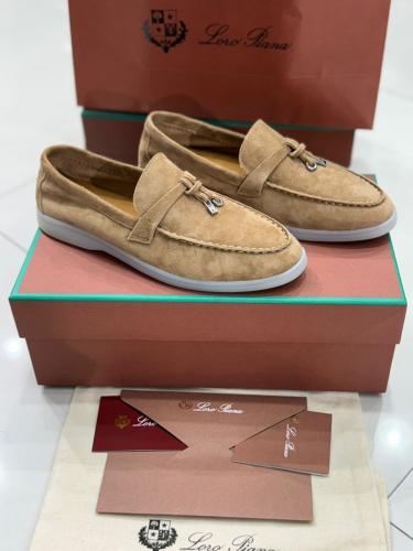 حذاء Loro Piana