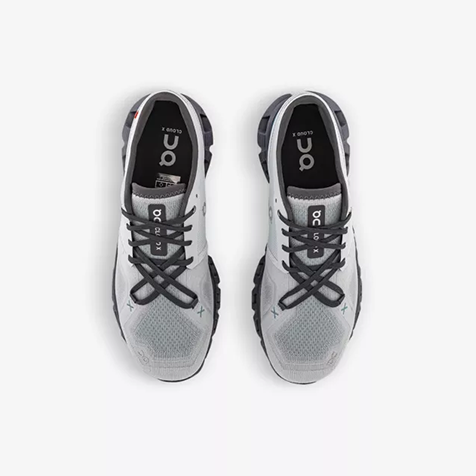 حذاء On Cloud X 3