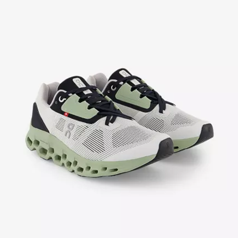 حذاء On Running Cloudstratus