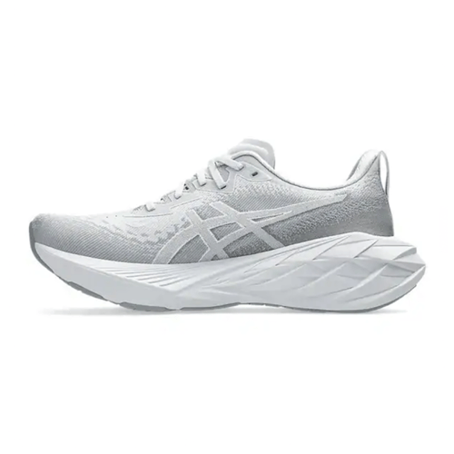 حذاء ASICS Novablast 4