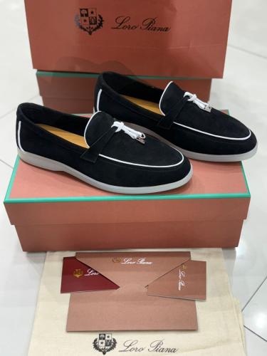 حذاء Loro Piana