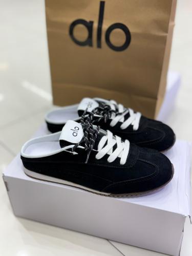 حذاء Alo Sunset Sneaker اسود