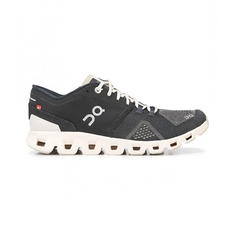 حذاء On Cloud X 3