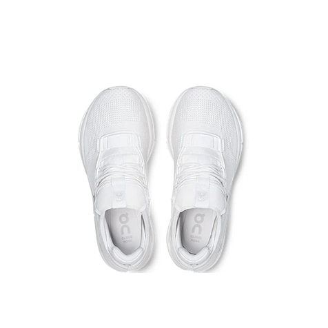 حذاء On Running Cloudnova