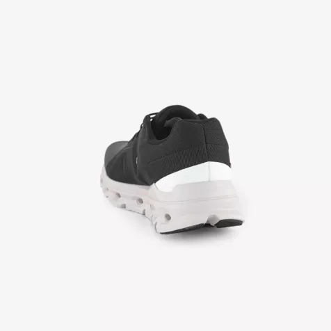 حذاء ON Cloudrunner