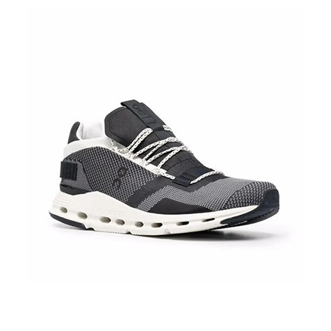 حذاء On Running Cloudnova