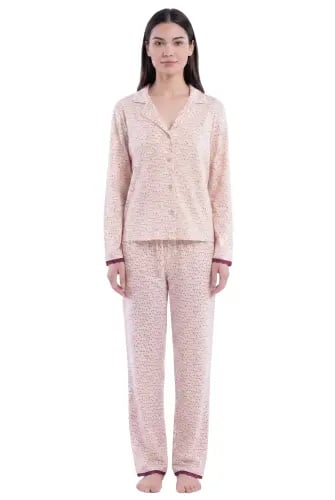 Long-sleeved pajama set