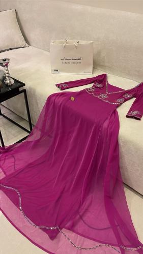 A mask dress from the inside and cloche tail