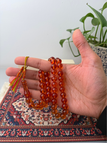 Dark honey saffron