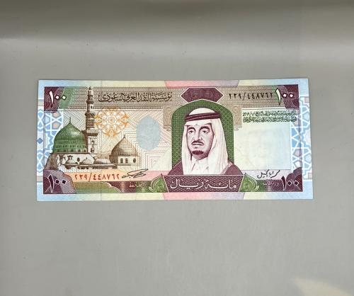 مئة الملك فهد توقيع ابالخيل مستخدمه 229