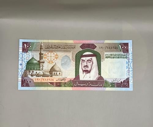 مئة الملك فهد توقيع ابالخيل مستخدمه 190