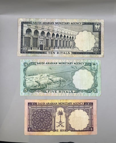 طقم الملك فيصل كامل 3(المية رقم مميز)