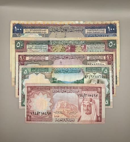 طقم الملك خالد كاملA