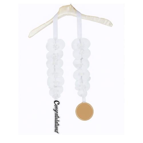 عقد تخرج ورد صناعي