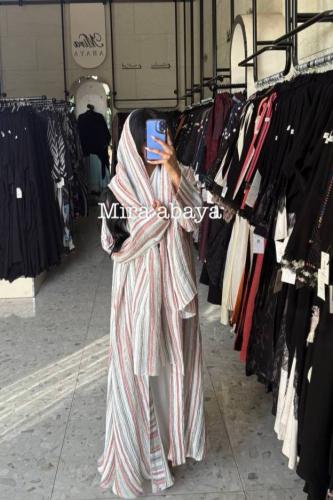 عبايه لمياء