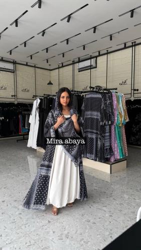 عبايه ميلا بطباعه جديده