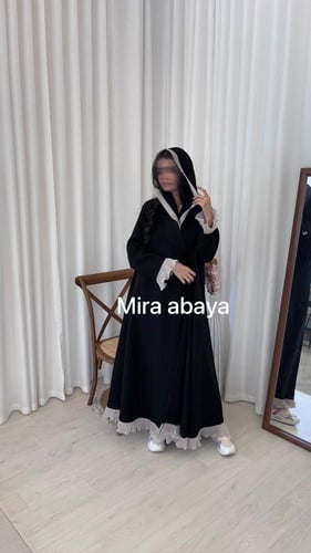 عبايه كلوش بكسرات