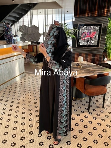 عبايه القمر