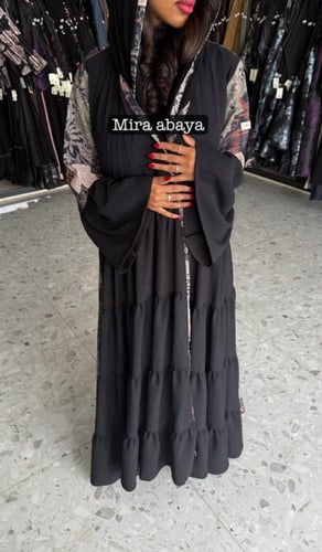 عبايه غلا ابيض