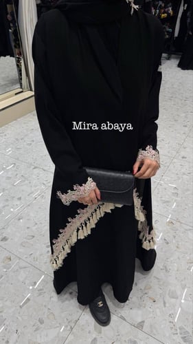 عبايه ليلاف