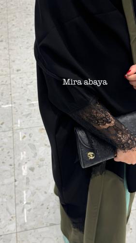 عبايه مالكه فراشه