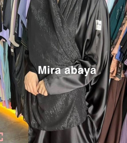 عباية فراشه حرير