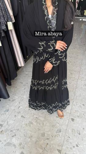 عبايه لمسه حلا