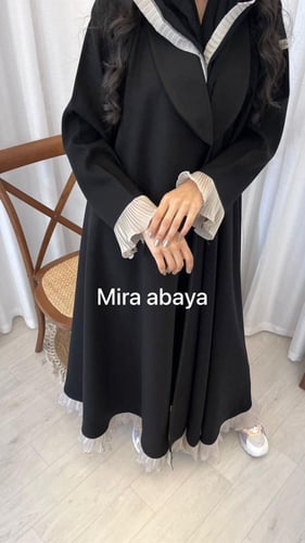 عبايه كلوش بكسرات