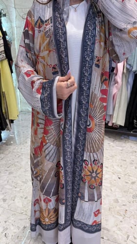 عبايه اسماء