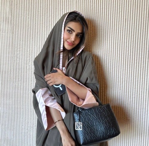 عبايه الماتشا