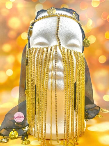برقع ملكة الالماس ذهبي
