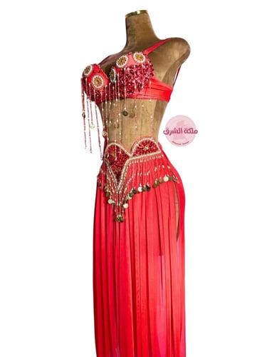 بدلة رقص الملكة كاراميلا (أحمر)