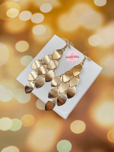 حلق الفنانة ليلى علوي (ذهبي)