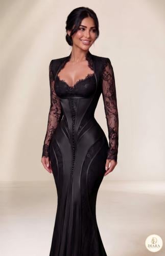 Luxury evening dress with a feminine design