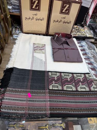 طقم معاوز بيضاني راقي وشميز