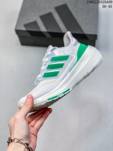 حذاء رياضي رجالي "Adidas Ultra-boost OG"