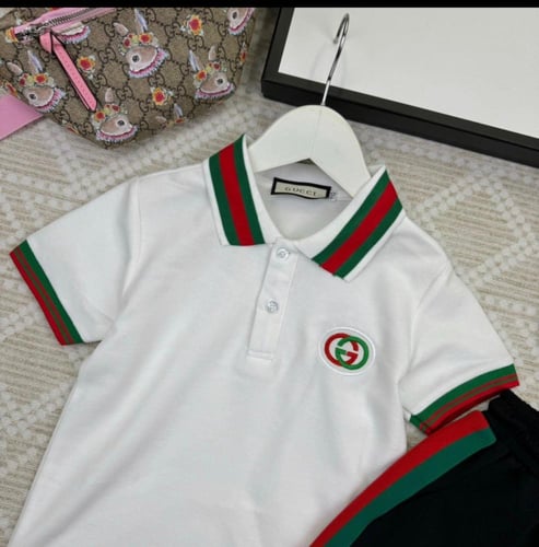 طقم "قوتشي" للاطفال