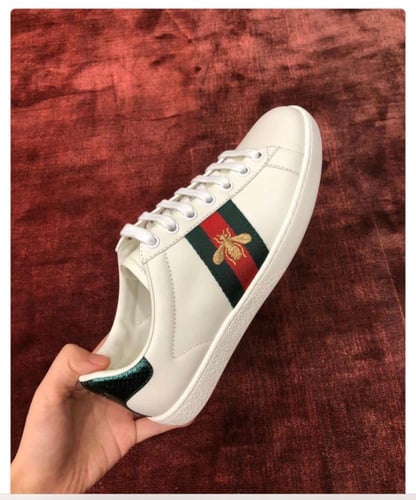 حذاء رجالي من " Gucci "