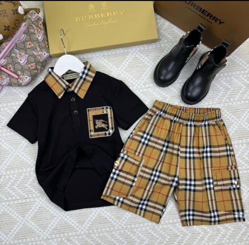 طقم " بربري " للاطفال