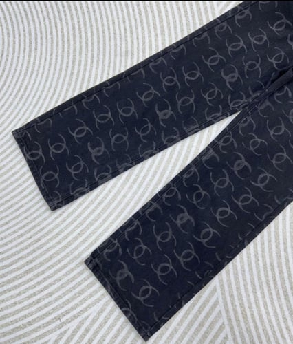 بنطلون " شانيل " نسائي