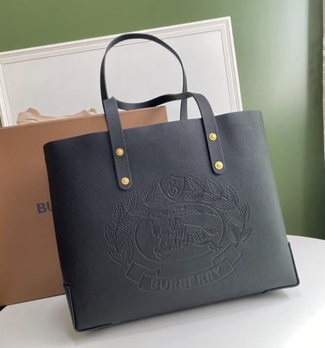 شنطة " بربري "