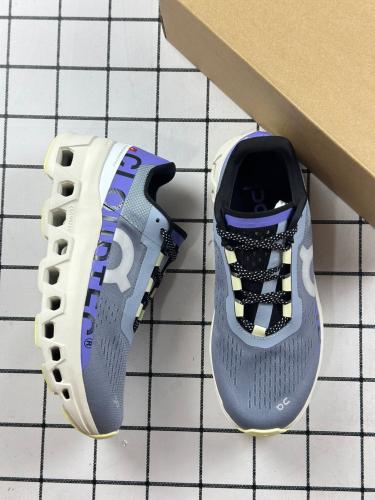 حذاء رياضي رجالي ماركة " on Running "