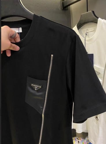 تيشيرت " برادا " رجالي