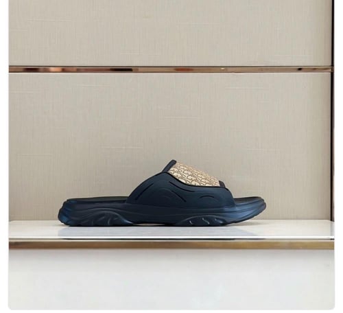 سليبر رجالي "ديور"