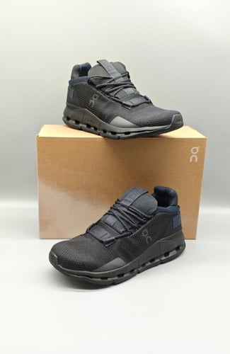 حذاء رياضي رجالي ماركة " on Running "